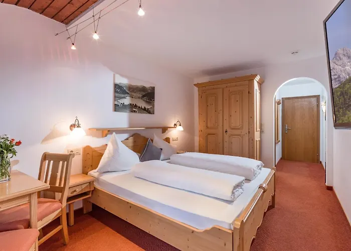 Postgasthof Fischerwirt Värdshus