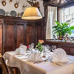 Postgasthof Fischerwirt Inn Walchsee